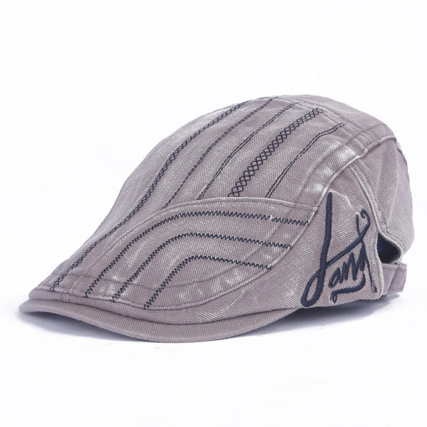 Ανδρικό υφασμάτινο καπέλο με κεντητή επιγραφή