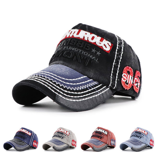 Ανδρικό καπέλο με υφασμάτινο γείσο με κέντημα