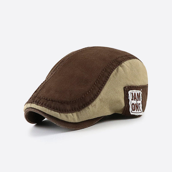 Moderan muški šešir sa grbom - retro stil