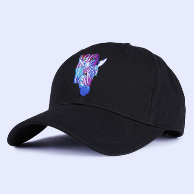 Υφασμάτινο καπέλο μπέιζμπολ με χρωματιστά κεντήματα - διαφορετικά μοντέλα