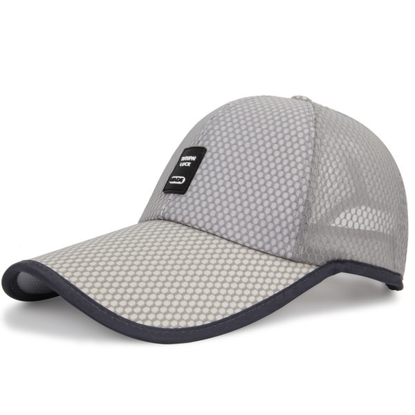 Ανδρικό καπέλο casual με γείσο - κατάλληλο για το καλοκαίρι