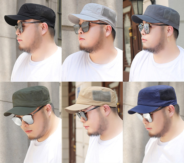 Ανδρικό καπέλο με υφασμάτινο γείσο και μεταλλική επιγραφή