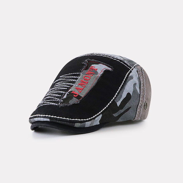 Ανδρικό καπέλο παραλλαγής με κεντητή επιγραφή