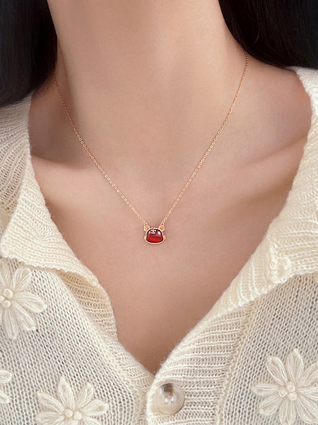 Šiuolaikinė moteriška plona grandinėlė su pakabuku