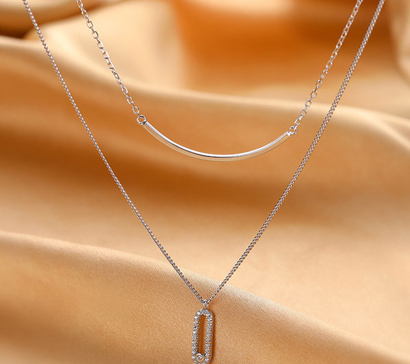 Ασημένιο κολιέ με μενταγιόν