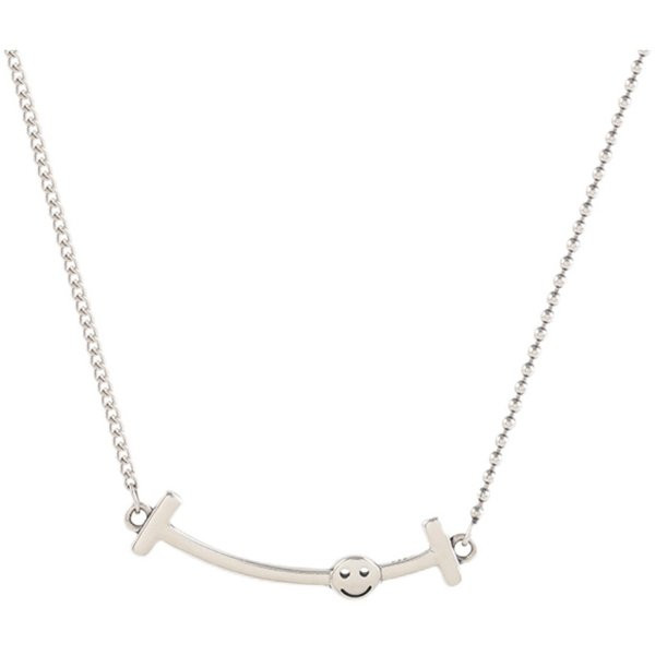 Ženska ogrlica srebrne boje - dva modela