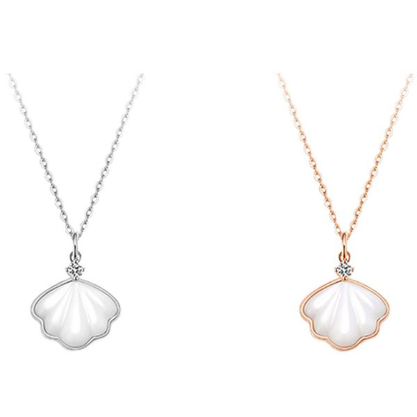 Ženska ogrlica sa privjeskom i ukrasnim kamenčićem - u srebrnoj i zlatnoj boji