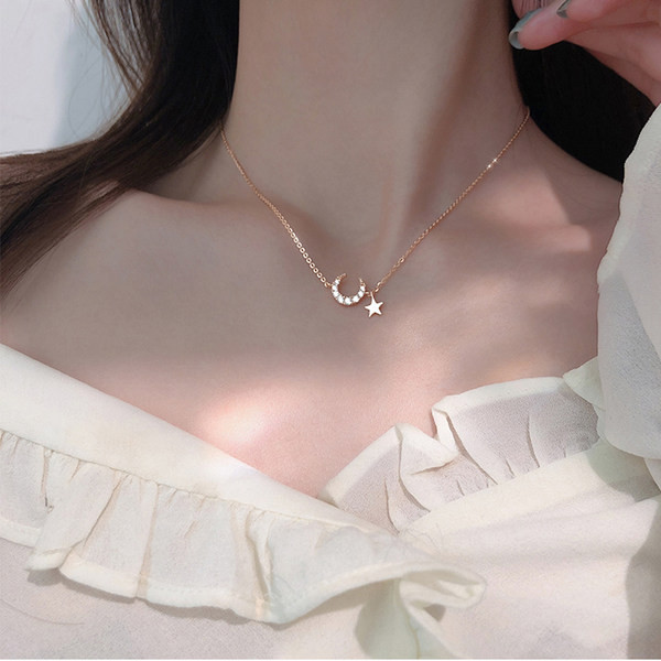 Γυναικείο καθημερινό κολιέ με διακοσμητικές  πέτρες