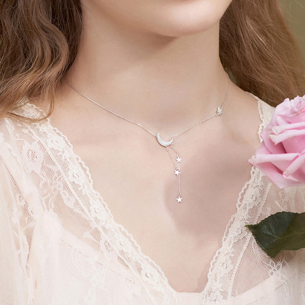 Γυναικείο μοντέρνο κολιέ με μενταγιόν με αστέρι