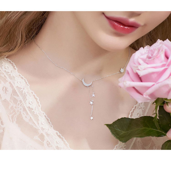 Γυναικείο μοντέρνο κολιέ με μενταγιόν με αστέρι