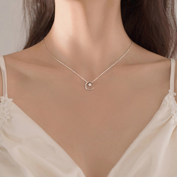 Γυναικείο κολιέ με διακόσμηση φεγγαριού και αστεριού με διακοσμητικές πέτρες