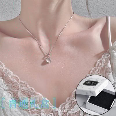 Γυναικείο κολιέ με πέτρα σε δύο χρώματα