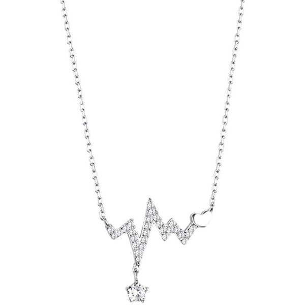 Hõbedast kett ripatsiga