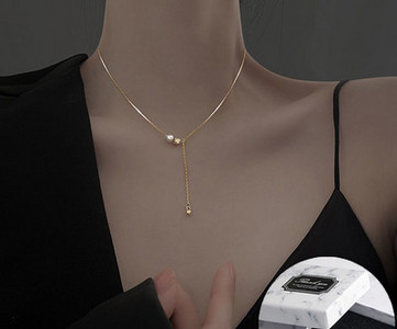 Μοντέρνο γυναικείο κολιέ με πέτρα