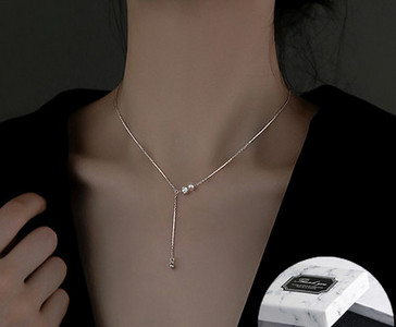 Μοντέρνο γυναικείο κολιέ με πέτρα