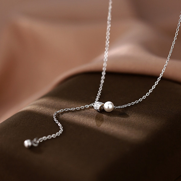 Μοντέρνο γυναικείο κολιέ με πέτρα