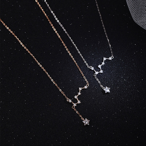 Moteriškas karoliai su pakabuku - sidabro spalvos