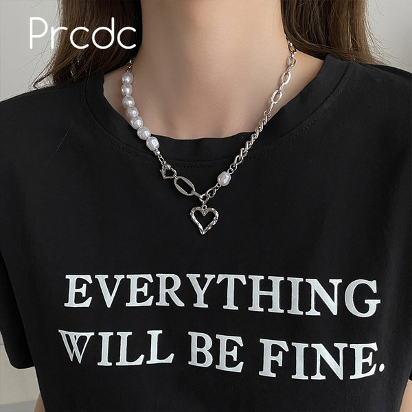 Novi model ženske ogrlice sa biserima i privjeskom u obliku srca