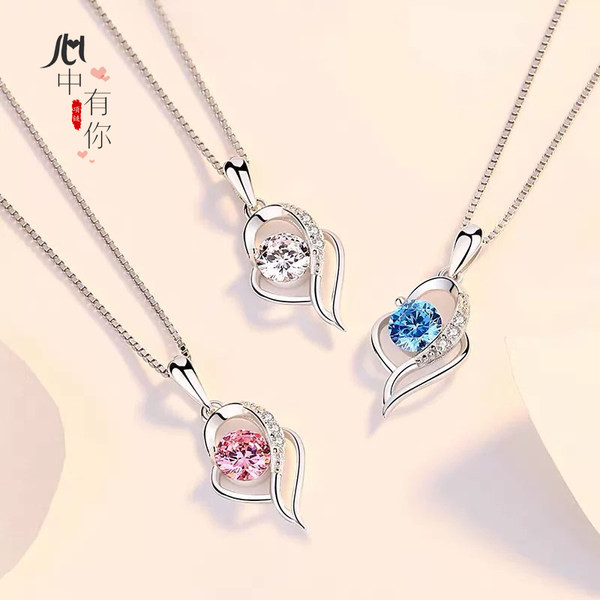 Stiilne naiste kaelakee värvilise kiviga