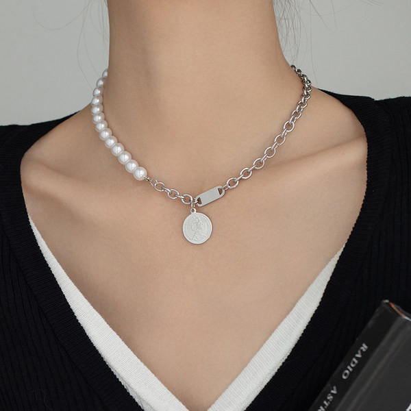 Γυναικείο κολιέ με πέρλες νέο μοντέλο