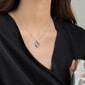 Γυναικεία λεπτή αλυσίδα με μενταγιόν