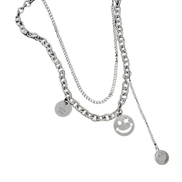 Kaherealine ripatsidega kett