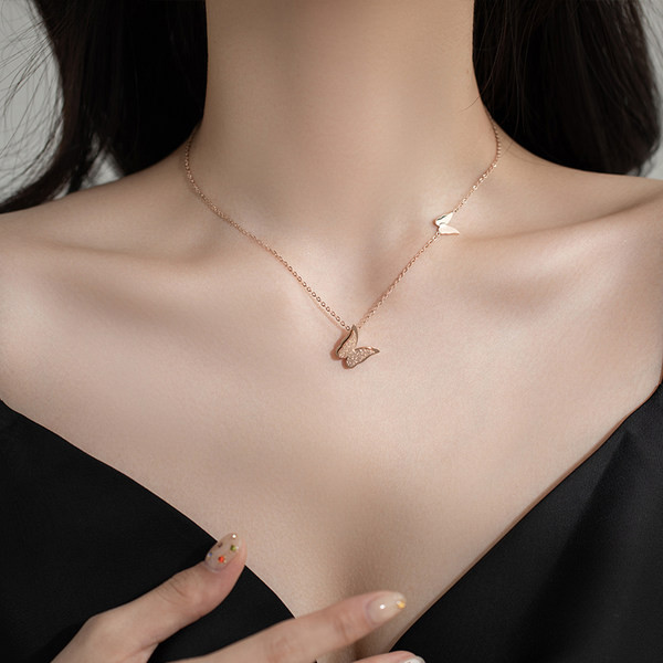 Γυναικείο casual κολιέ με μενταγιόν - χρυσό χρώμα