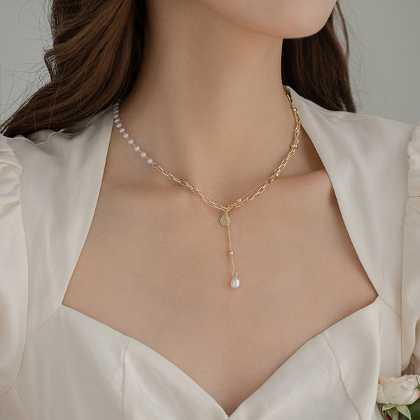 Γυναικείο κολιέ με πέρλες και γοργόνα