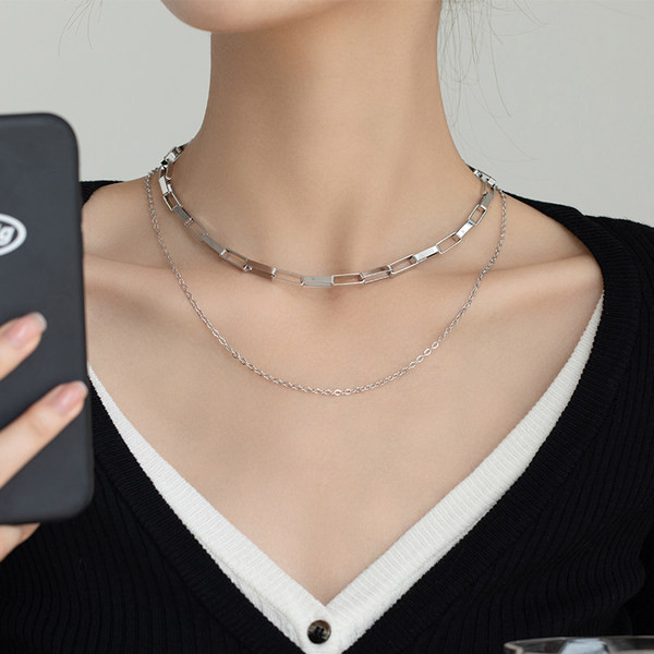 Hõbedase tooniga kaherealine naiste kaelakee