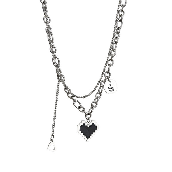 Κομψό γυναικείο κολιέ με μενταγιόν καρδιά