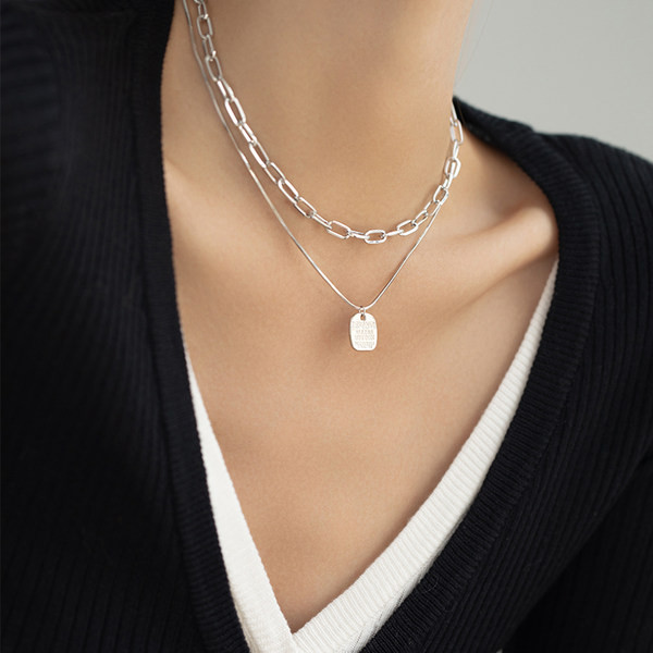 Igapäevane naiste kaherealine ripatsiga kaelakee