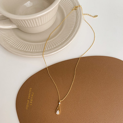 Νέο μοντέλο μοντέρνο κολιέ με μενταγιόν και πέτρα