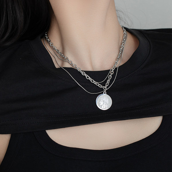 Γυναικείο ασημένιο κολιέ