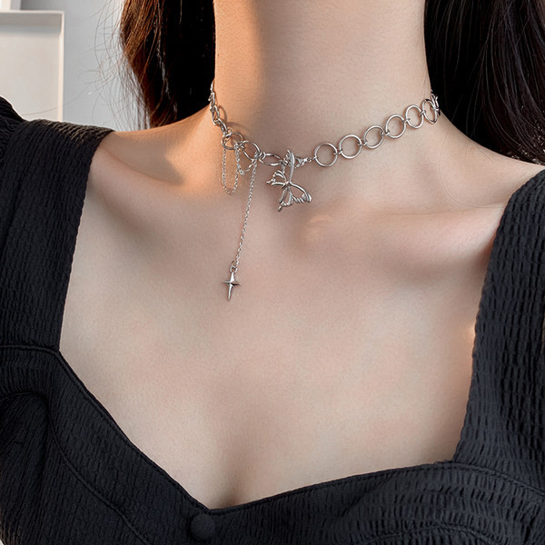 Νέο μοντέλο γυναικείο κολιέ με μενταγιόν