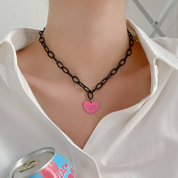 Γυναικείο κολιέ με αλυσίδα και καρδιά