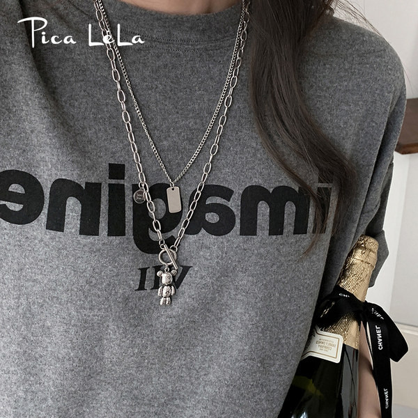 Kaherealine ripatsidega naiste kaelakee