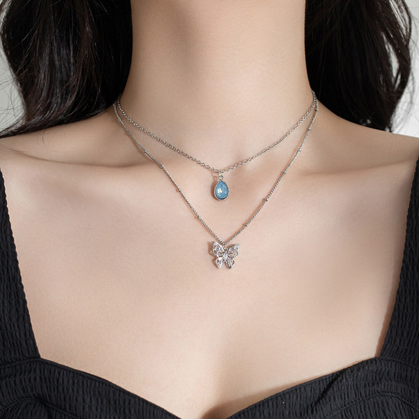 Γυναικείο κολιέ με μενταγιόν - δύο μοντέλα