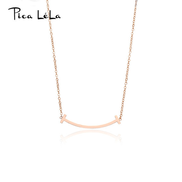 Μοντέρνα γυναικεία αλυσίδα - σε χρυσό χρώμα