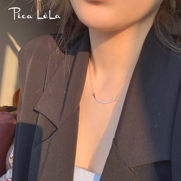 Μοντέρνα γυναικεία αλυσίδα - σε χρυσό χρώμα