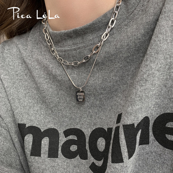 Ženski dvoredni lanac srebrne boje