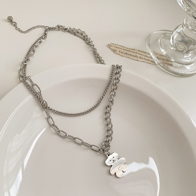 Διπλό γυναικείο κολιέ με μενταγιόν