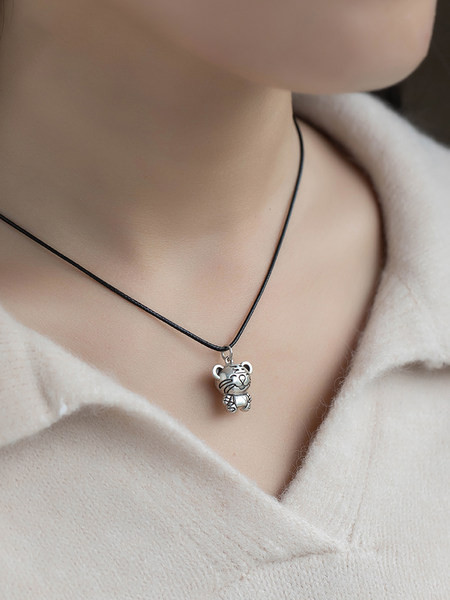 Γυναικείο κολιέ με μενταγιόν αρκούδας