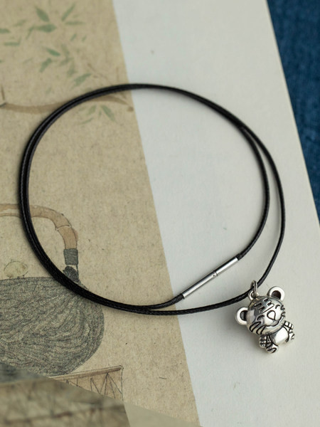 Γυναικείο κολιέ με μενταγιόν αρκούδας