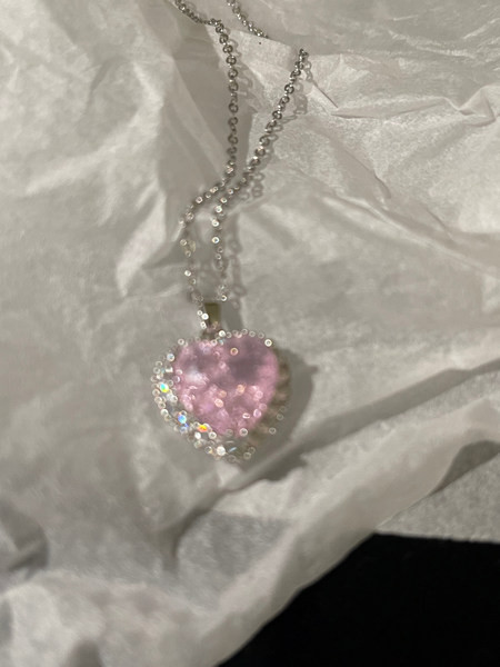 Lanț de damă modern cu pandantiv inimă