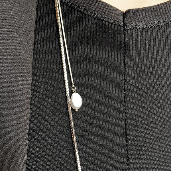 Γυναικείο κολιέ διπλό σε ασημί χρώμα