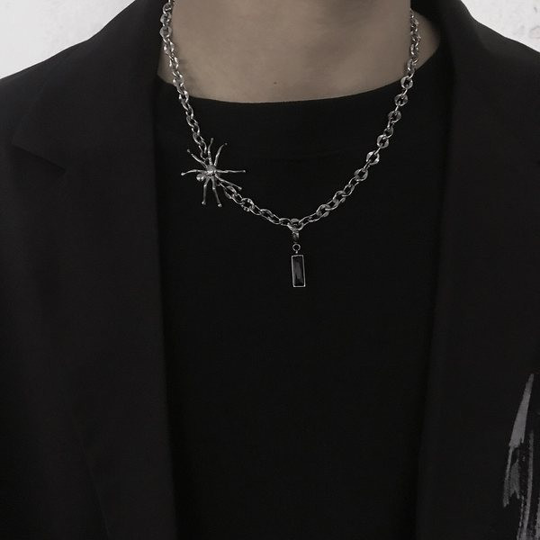 Καθημερινό κολιέ με μενταγιόν