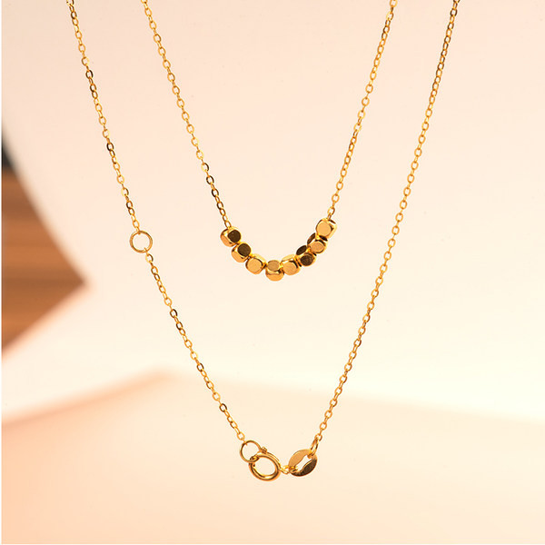 Λεπτό κολιέ σε χρυσό χρώμα