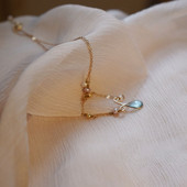 Γυναικείο μοντέρνο κολιέ με πέτρες