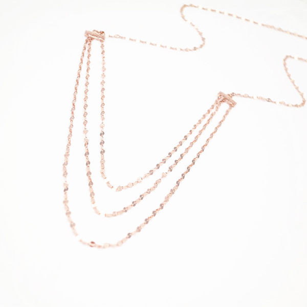 Πολυεπίπεδο γυναικείο κολιέ σε χρυσό χρώμα