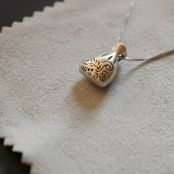 Καθημερινό κολιέ με μενταγιόν